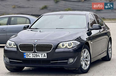 Седан BMW 5 Series 2010 в Яворове