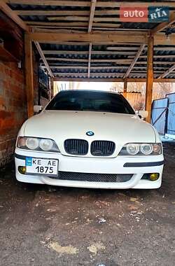 Седан BMW 5 Series 1998 в 