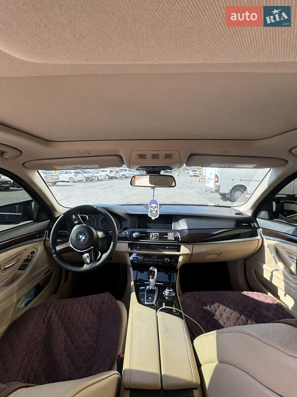 Седан BMW 5 Series 2013 в Львове