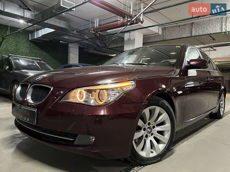 Седан BMW 5 Series 2007 в 