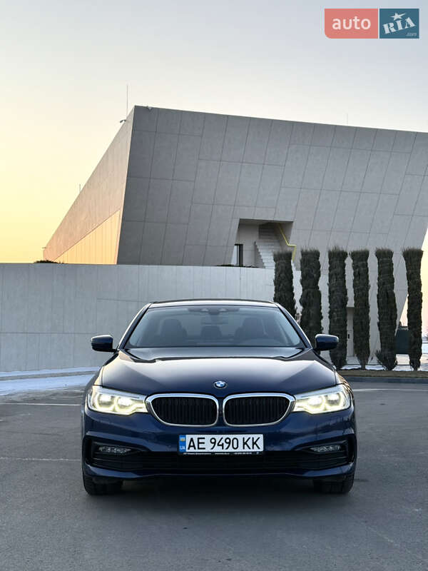 Седан BMW 5 Series 2017 в Днепре фото 28 Седан BMW 5 Series 2017 в Днепре