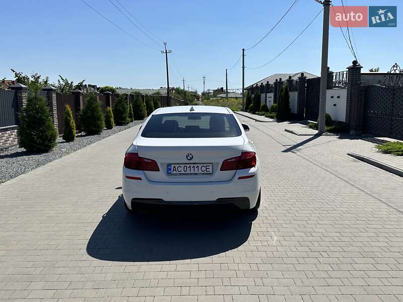 Седан BMW 5 Series 2015 в Луцке