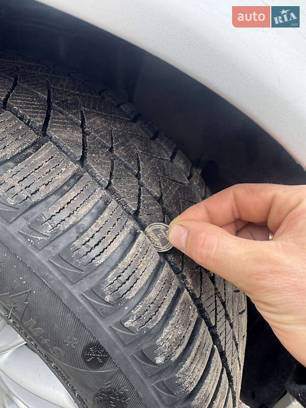 Універсал BMW 5 Series 2003 в Нововолинську