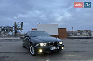 Седан BMW 5 Series 2001 в Києві