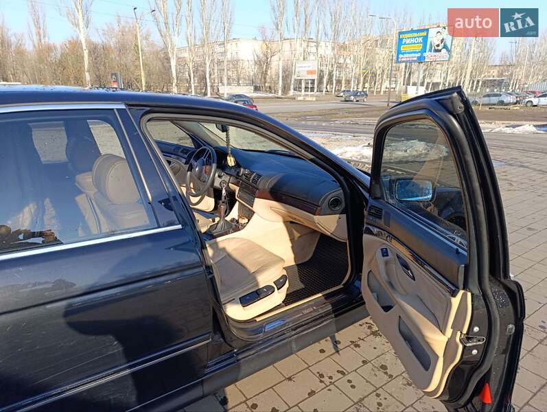 Седан BMW 5 Series 2002 в Знам'янці