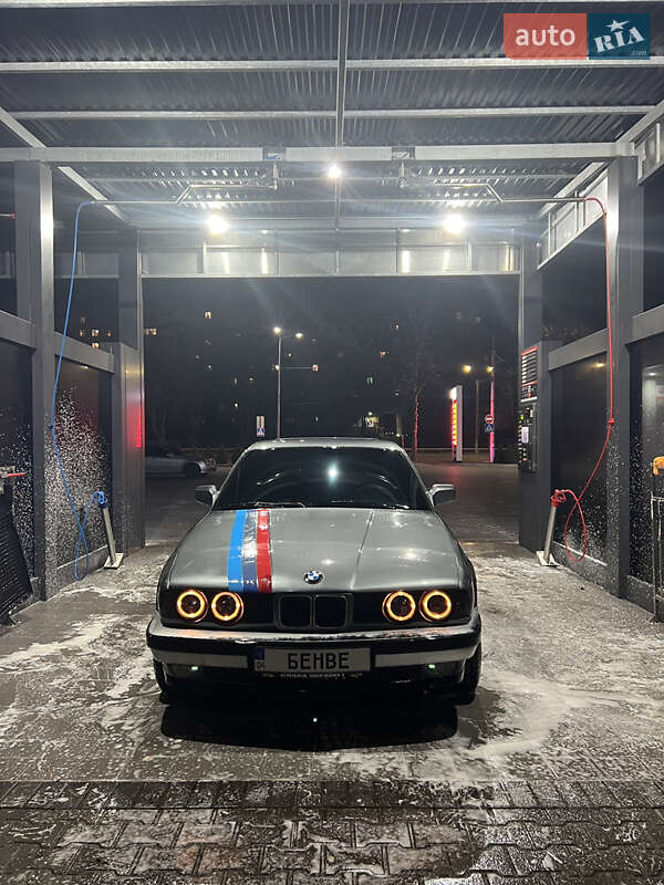 Седан BMW 5 Series 1990 в Кривому Розі фото 13 Седан BMW 5 Series 1990 в Кривому Розі