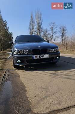 Седан BMW 5 Series 1997 в Днепре