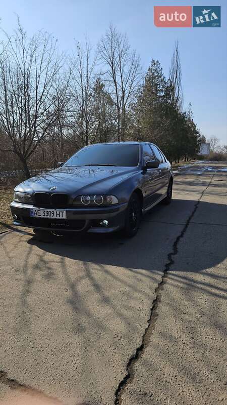 Седан BMW 5 Series 1997 в Днепре