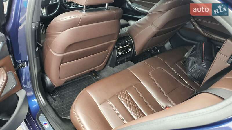 Седан BMW 5 Series 2018 в Киеве