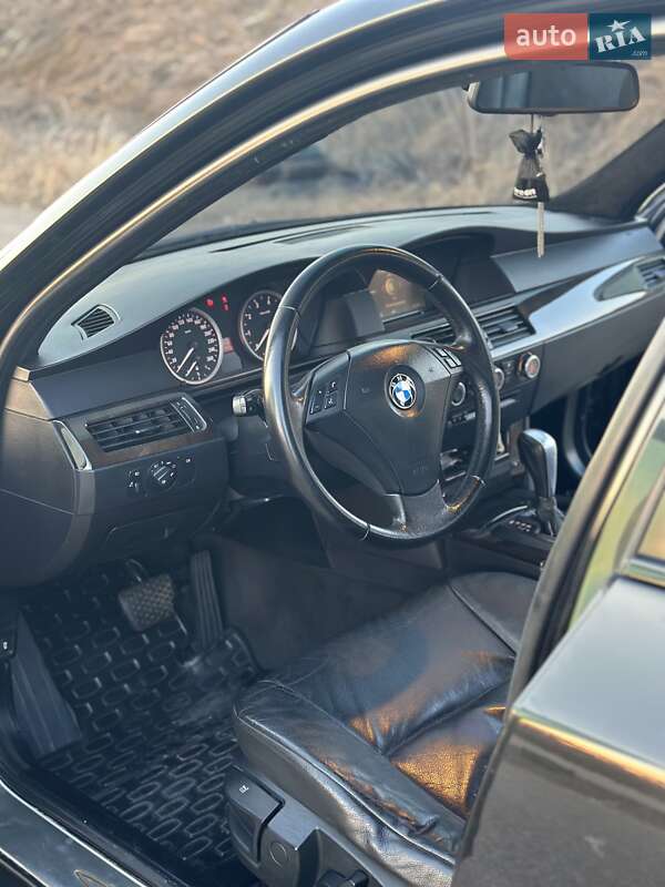Седан BMW 5 Series 2005 в Одесі
