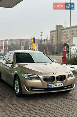 Седан BMW 5 Series 2011 в Дніпрі