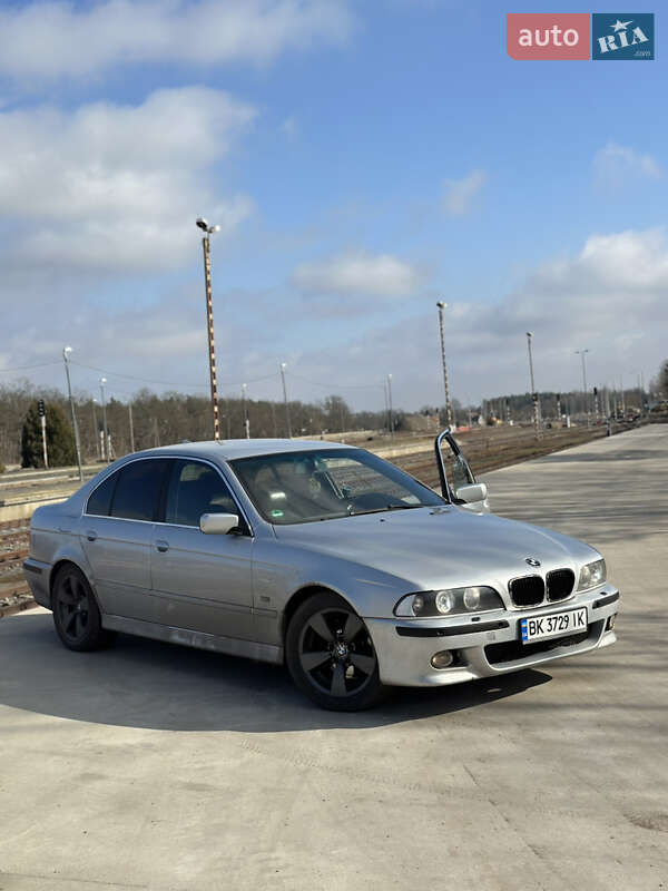 Седан BMW 5 Series 2001 в Рокитному фото 7 Седан BMW 5 Series 2001 в Рокитному