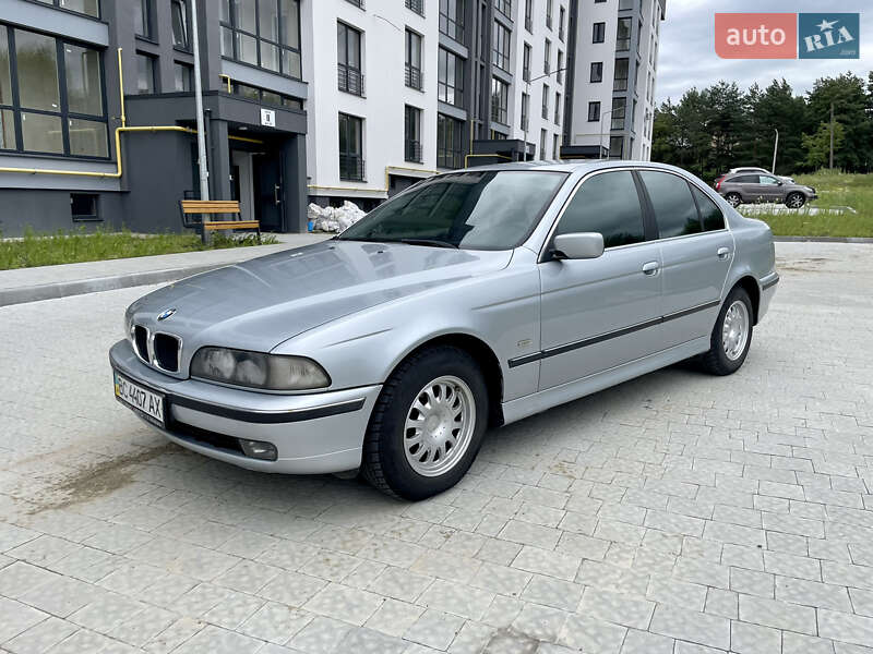 Седан BMW 5 Series 1998 в Львове