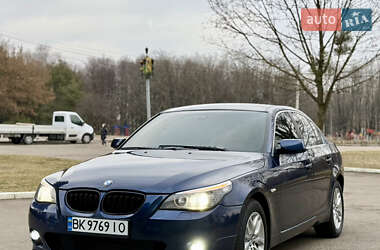 Седан BMW 5 Series 2009 в Ровно