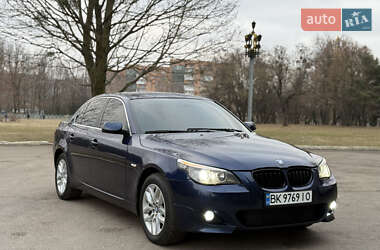 Седан BMW 5 Series 2009 в Ровно