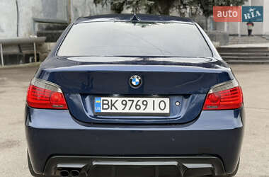 Седан BMW 5 Series 2009 в Ровно