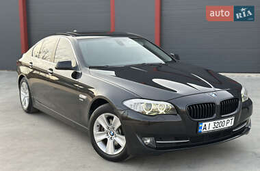 Седан BMW 5 Series 2011 в Барышевке