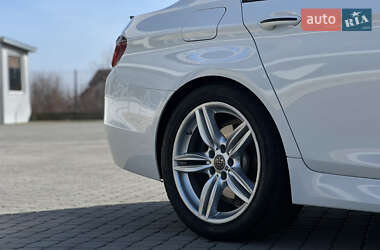 Седан BMW 5 Series 2013 в 