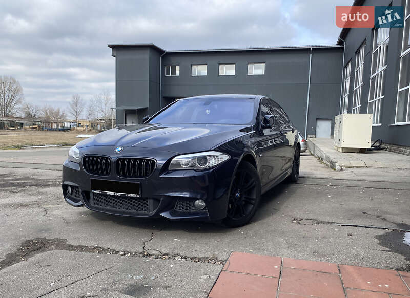 Седан BMW 5 Series 2012 в Киеве