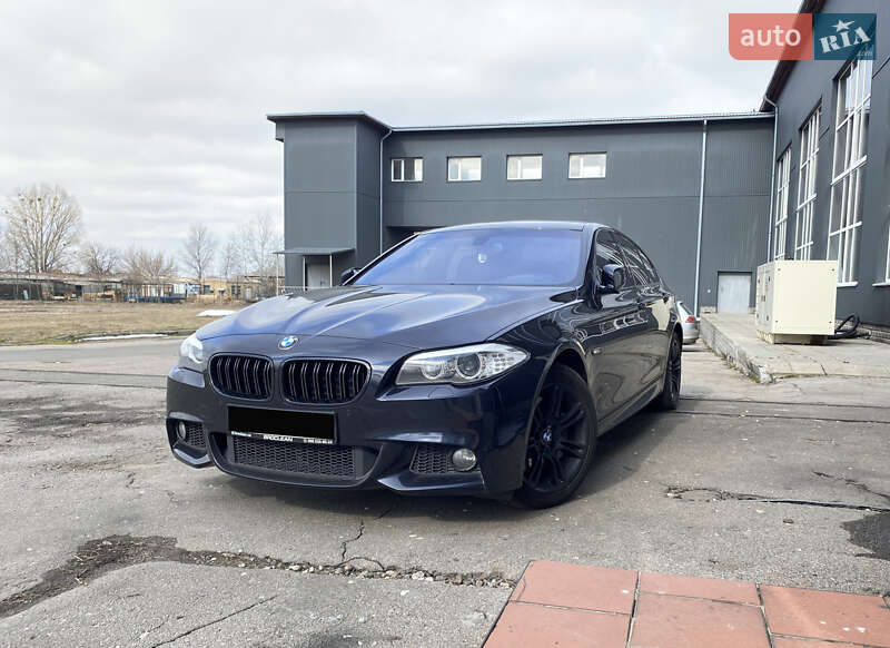 Седан BMW 5 Series 2012 в Киеве