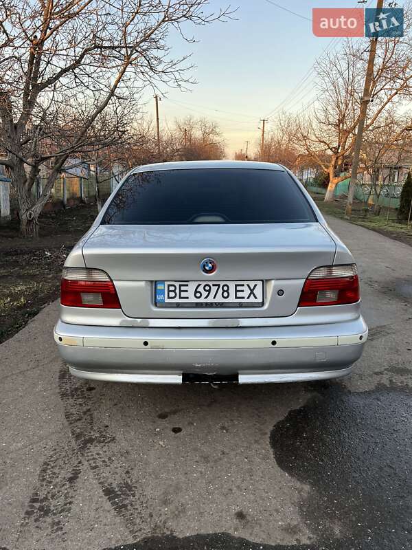 Седан BMW 5 Series 2001 в Миколаєві