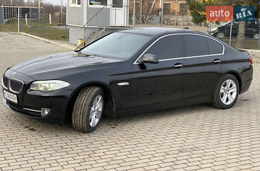 Седан BMW 5 Series 2011 в Нововолынске