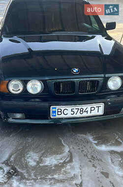 Седан BMW 5 Series 1995 в Судовой Вишне