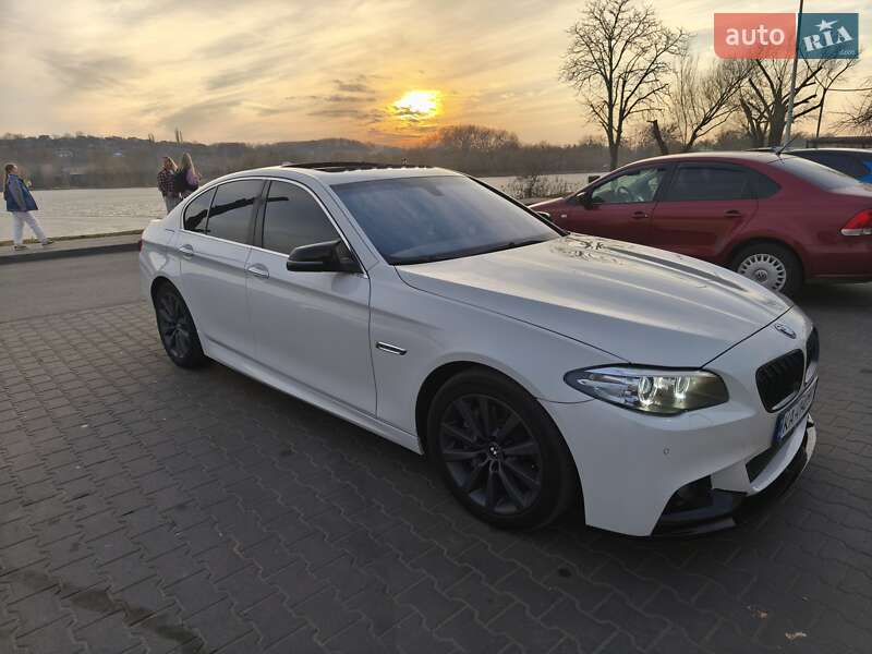BMW 5 Series 2016