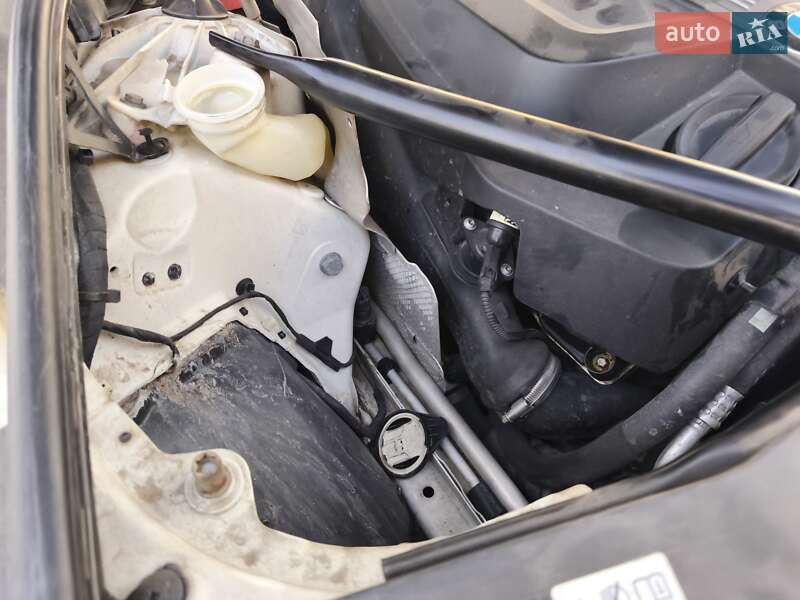 Седан BMW 5 Series 2016 в Києві фото 36 Седан BMW 5 Series 2016 в Києві