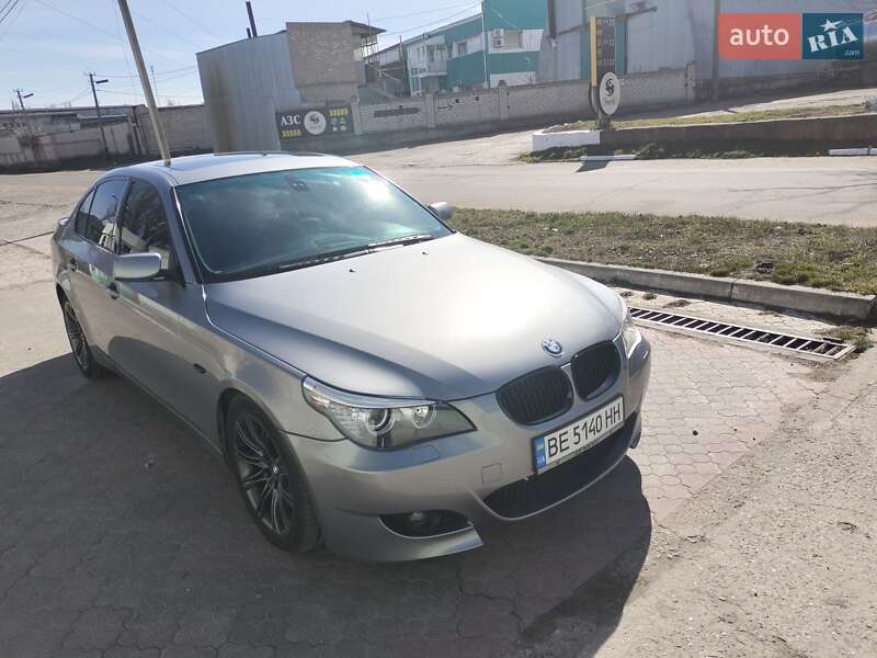 Седан BMW 5 Series 2005 в Николаеве
