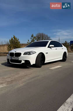 Седан BMW 5 Series 2010 в Ровно