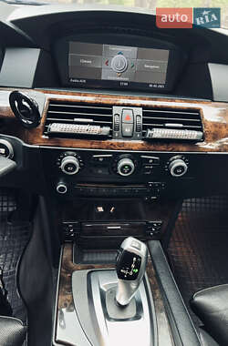 Седан BMW 5 Series 2008 в 