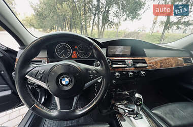 Седан BMW 5 Series 2008 в 