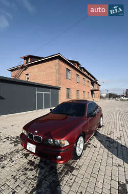 Седан BMW 5 Series 2003 в Теофиполе