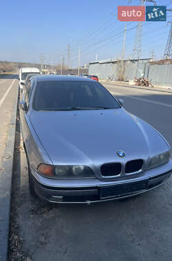 Седан BMW 5 Series 1998 в Киеве