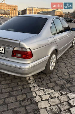 Седан BMW 5 Series 2003 в Харкові