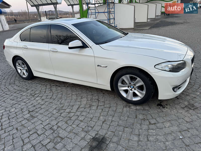 BMW 5 Series 2012