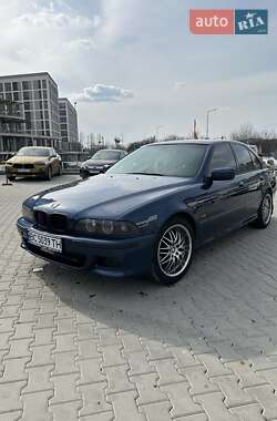 Седан BMW 5 Series 1999 в Новояворовске