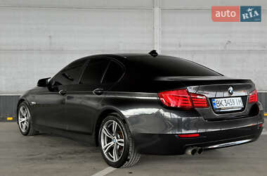 Седан BMW 5 Series 2011 в Ровно