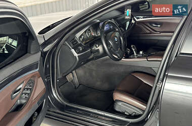 Седан BMW 5 Series 2011 в Ровно