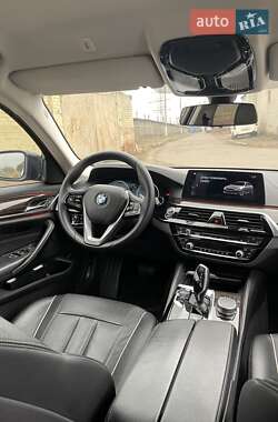 Седан BMW 5 Series 2017 в Харькове