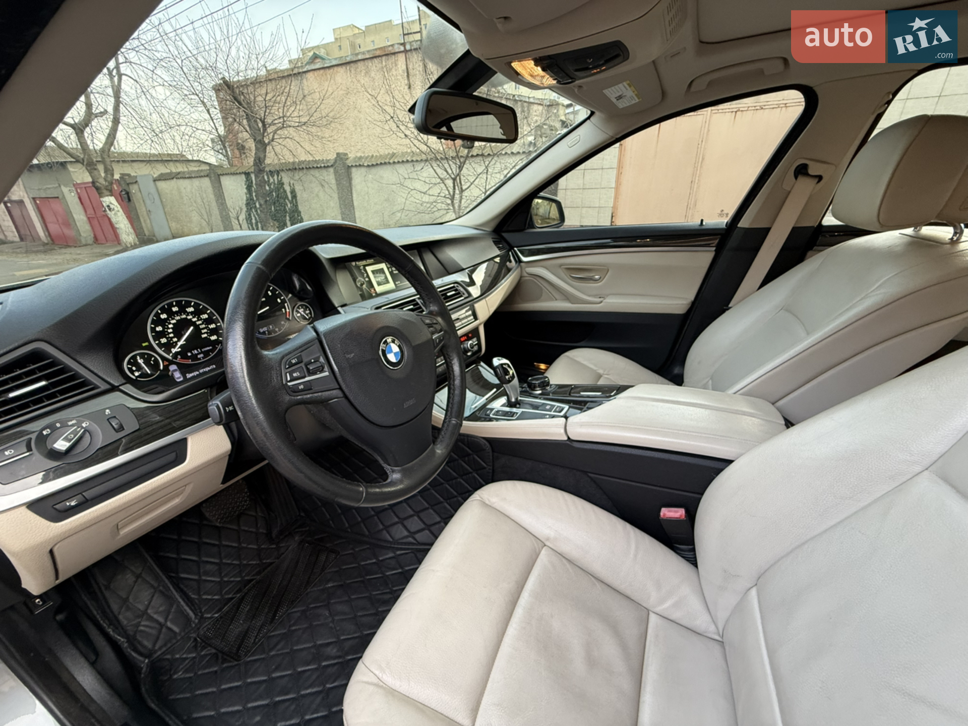 2012 BMW 5er - мініатюра 7