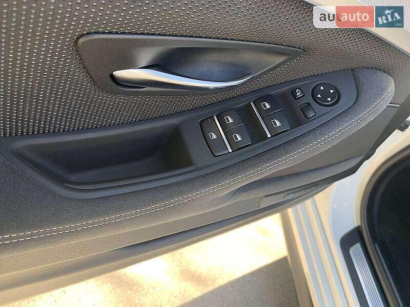 Седан BMW 5 Series 2011 в Львове