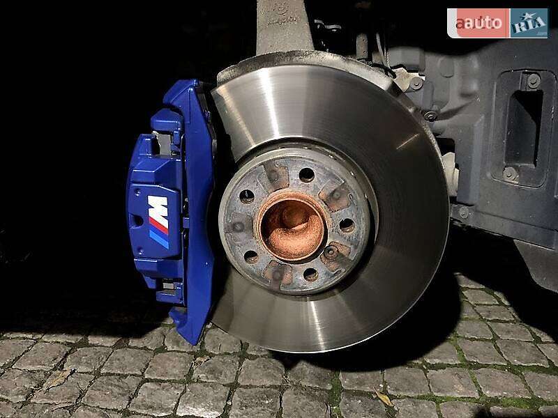 Седан BMW 5 Series 2011 в Львове