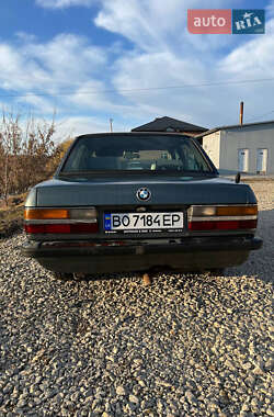 Седан BMW 5 Series 1987 в 