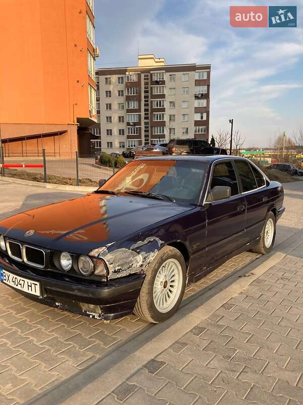 Седан BMW 5 Series 1989 в Хмельницькому