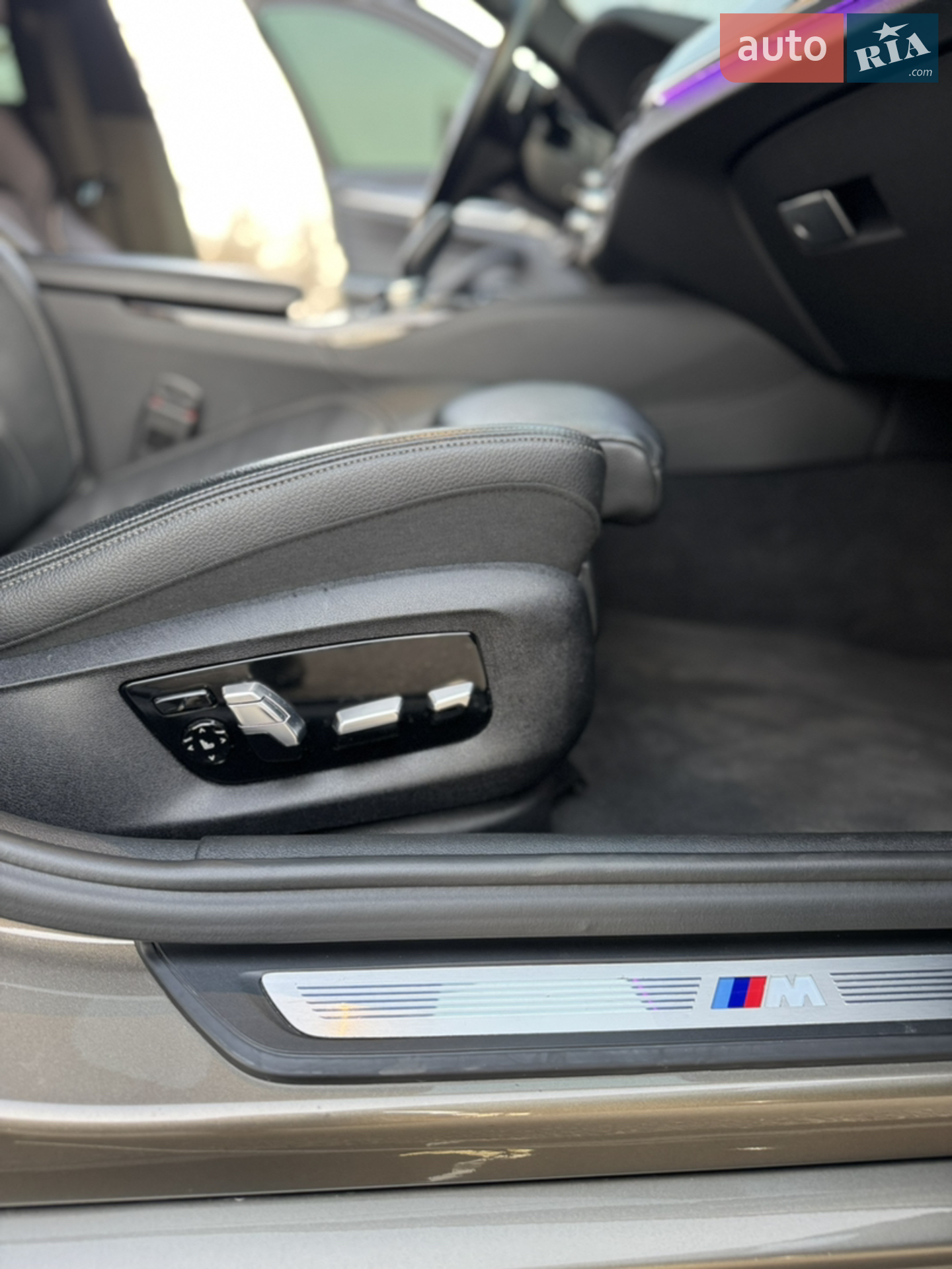 2017 BMW 5er - мініатюра 24