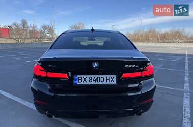 Седан BMW 5 Series 2017 в 