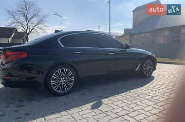 Седан BMW 5 Series 2018 в Львові