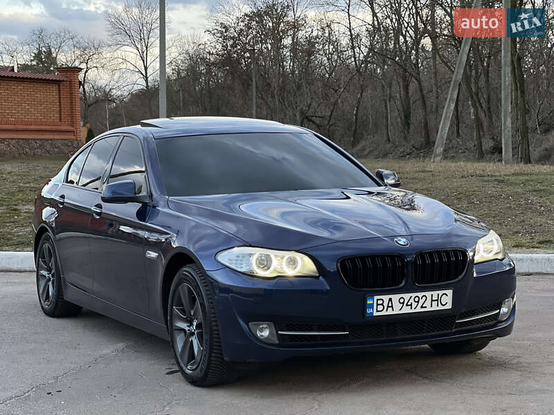 Седан BMW 5 Series 2013 в Кропивницькому